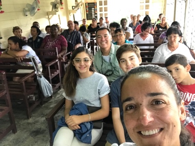 Selfie - na igreja no Domingo de Ramos